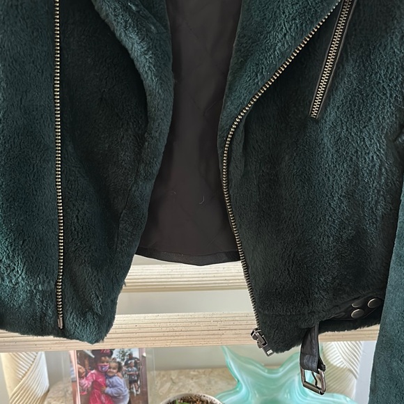 Dark Green Faux Fur Jacket - Picture 3 of 5